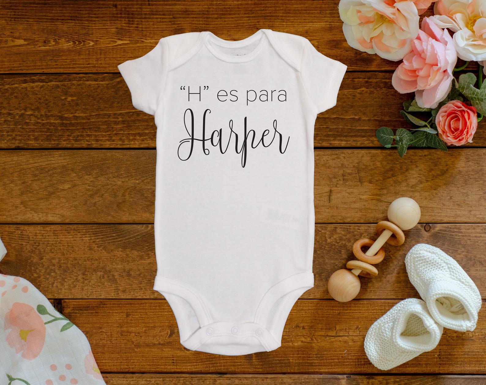 H es para Harper Onesie©/Bodysuit